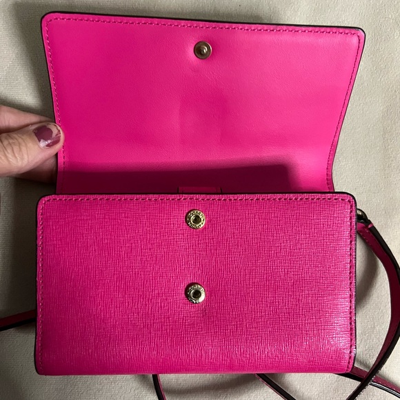 💖 COACH New York Crossgrain Leather Phone Wallet Crossbody – Hot Pink Fuchsia - Picture 6 of 11